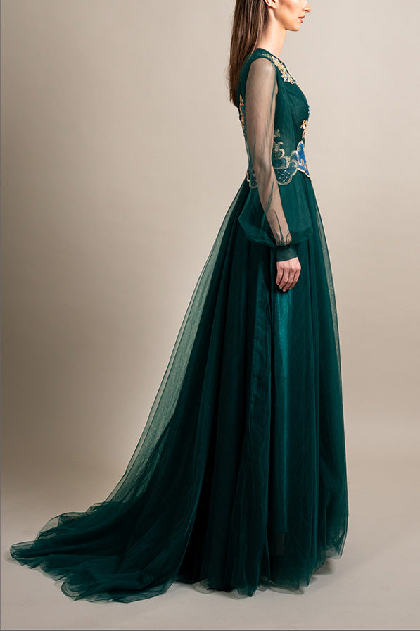 GISELLE Signature Gown